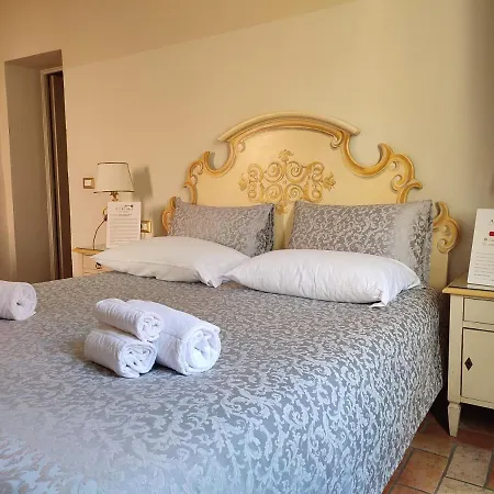 R&b Casa Aurora 4*