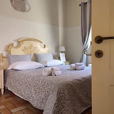 Casa Aurora 3* 라벤나