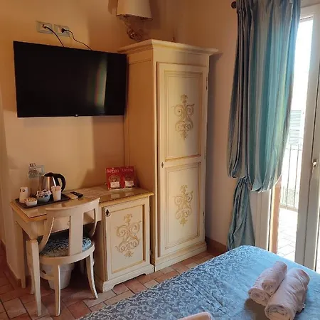 Casa Aurora 拉文纳