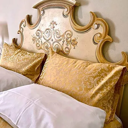 Casa Aurora 게스트하우스 4*